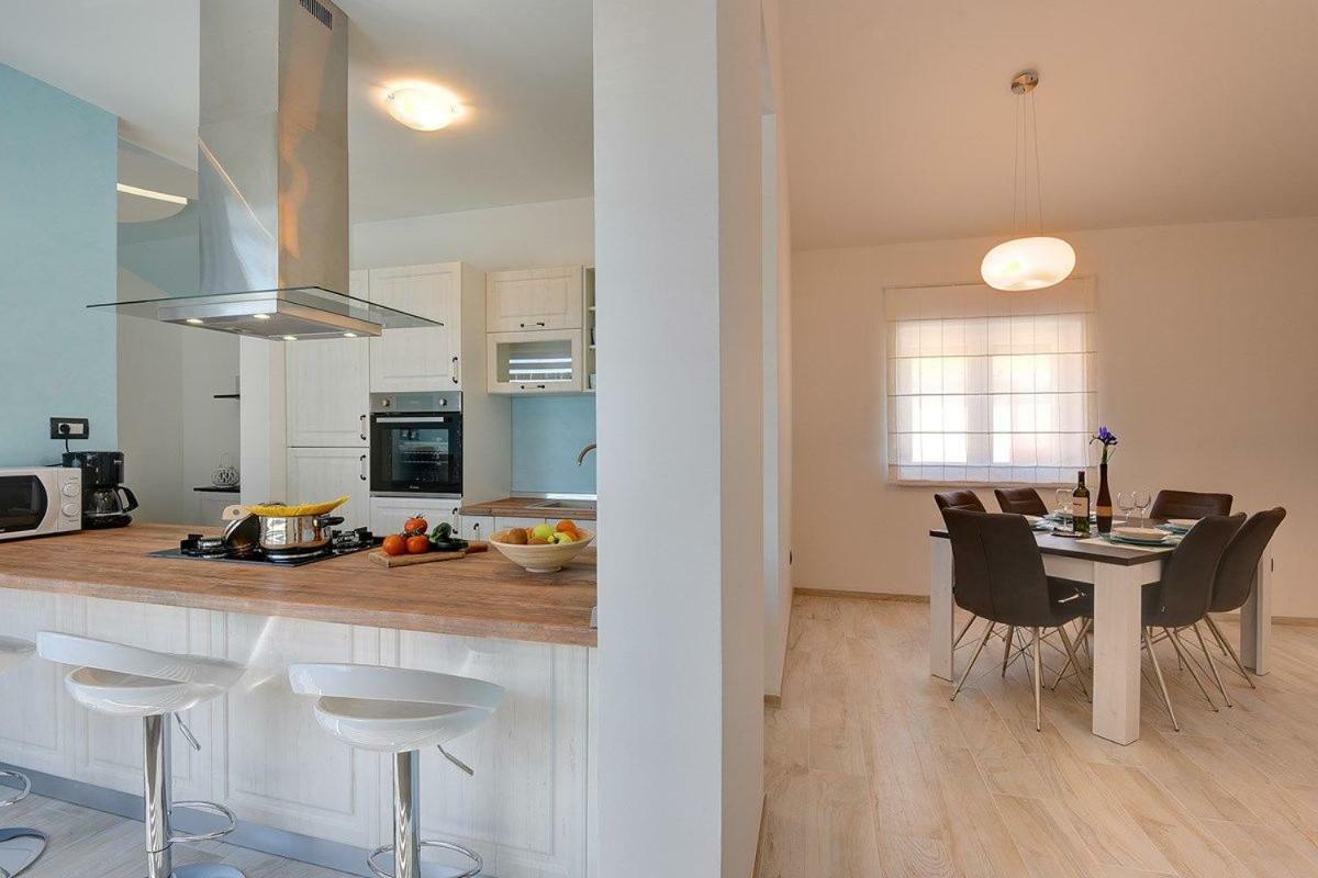 Villa Sunny Home Vodnjan Exterior foto