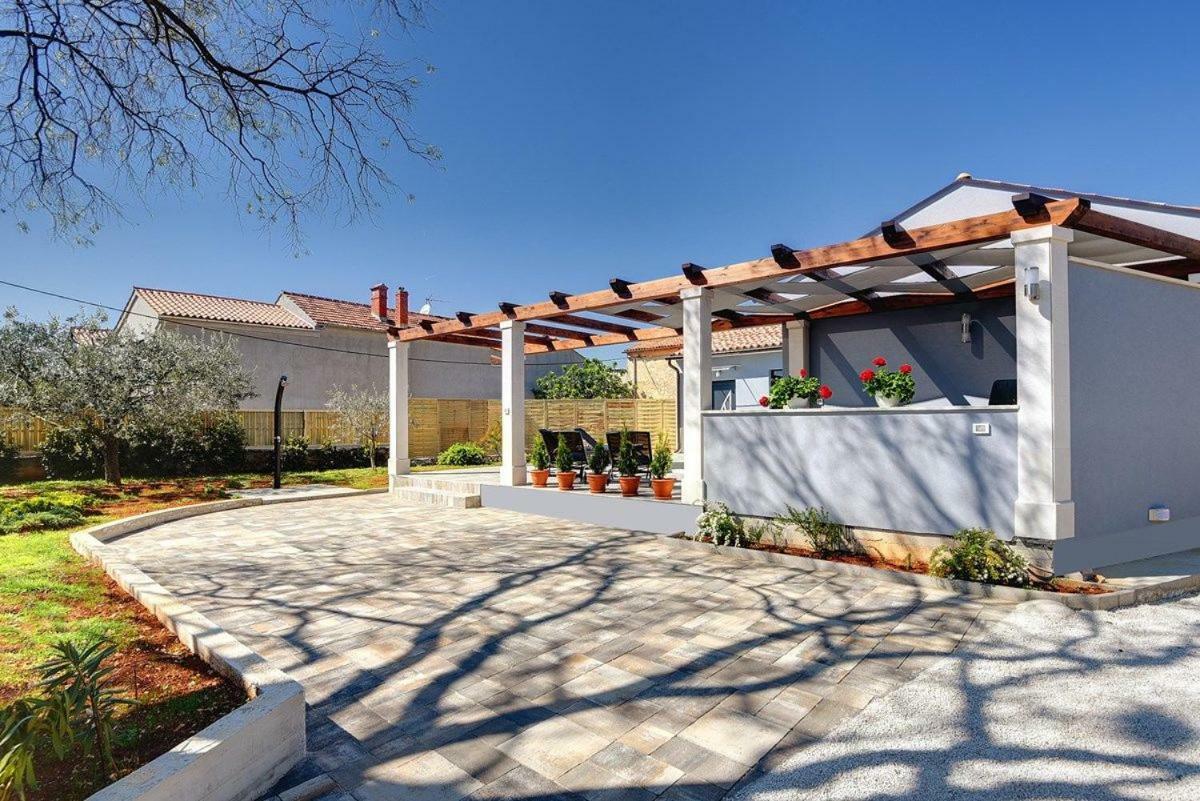 Villa Sunny Home Vodnjan Exterior foto